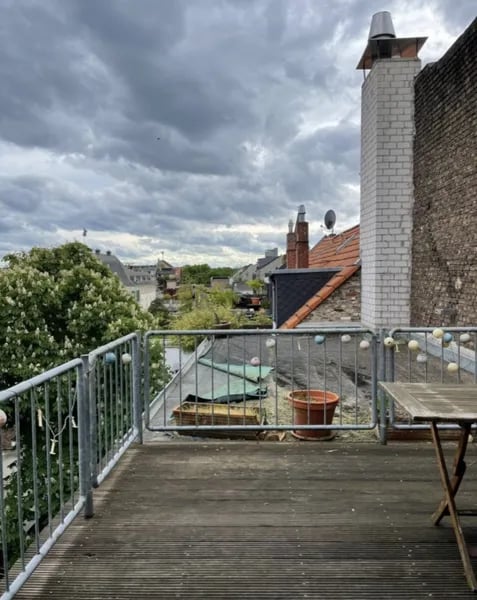 2Rm Apartment – Charlottenburg – terrace