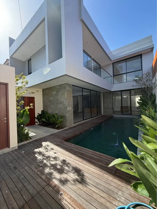 3BR Villa – Kerobokan – Furnished