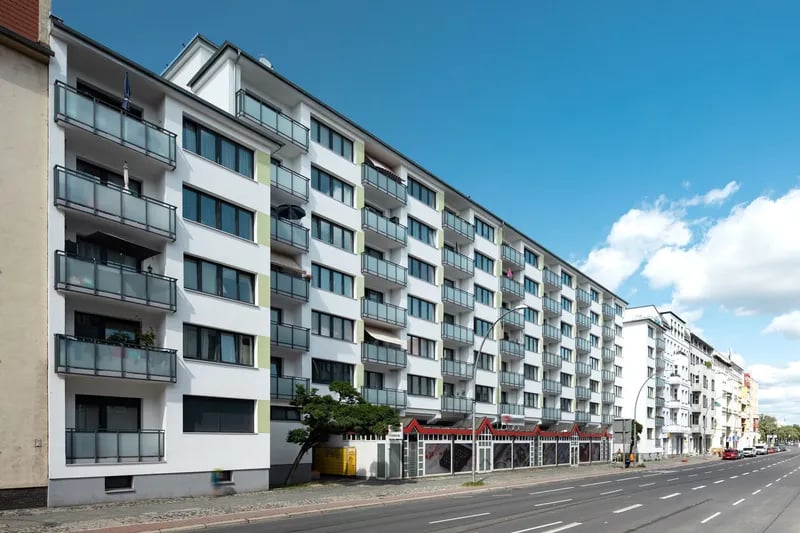 4Rm Apartment – Charlottenburg – two balconies