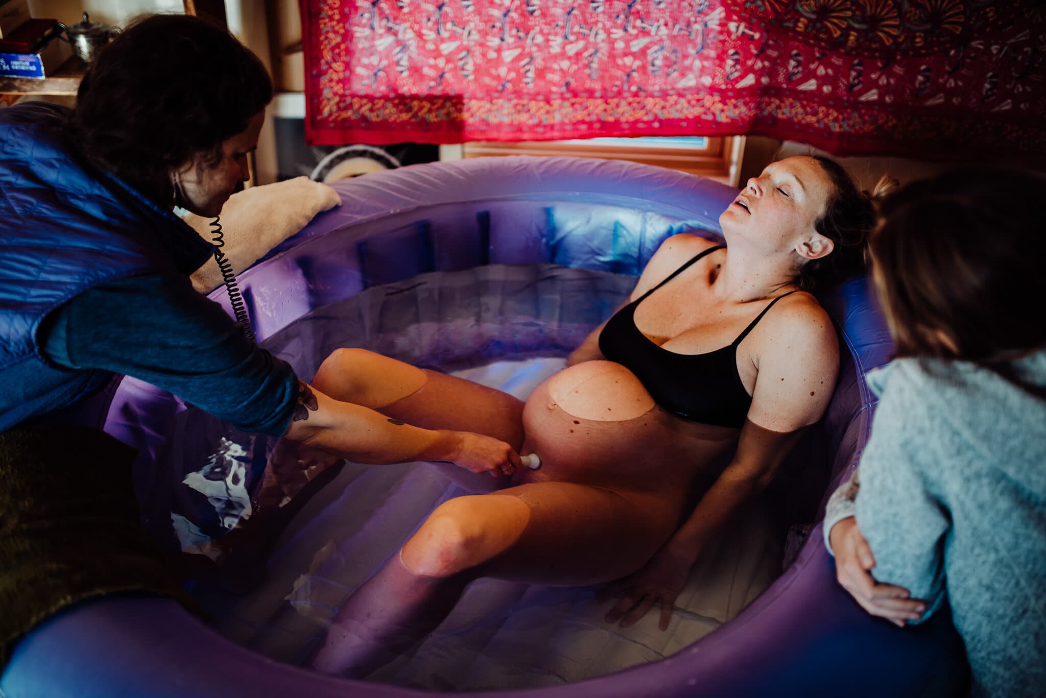 At home water bath tub birth labor delivery midwife baby story-20.jpg