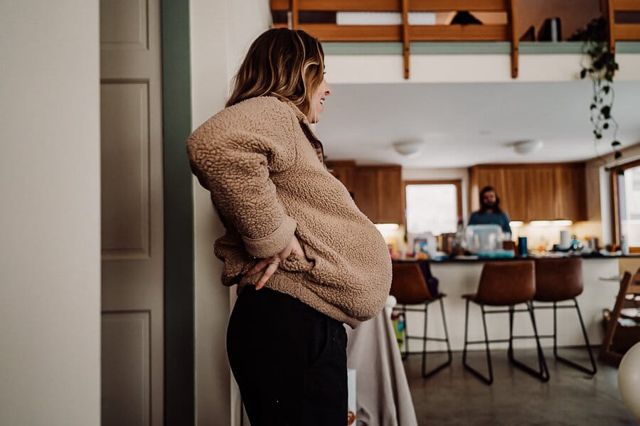 Maine-birth-photographer-midwife-doula-homebirth-04.jpg