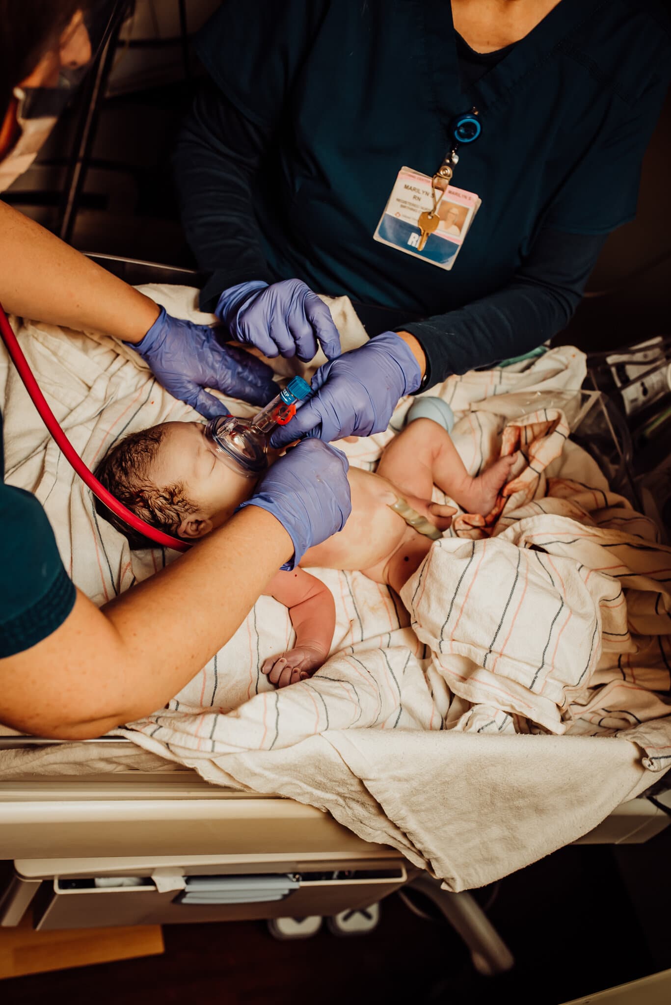 MaineBirthPhotographerMidwifeWatertubdelivery47.jpg