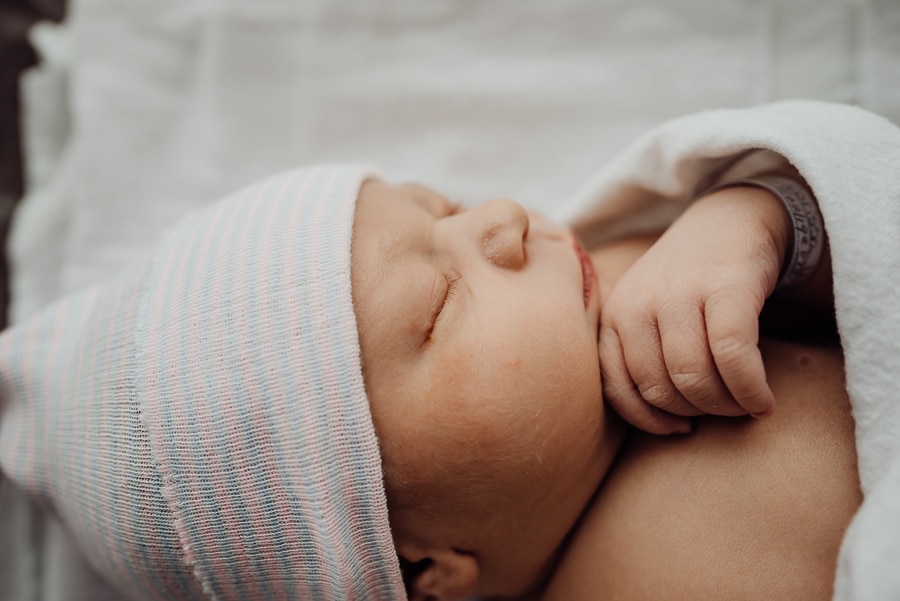 Maine Birth Baby Newborn Northern Light EMMC Hospital Photographer-4.jpg