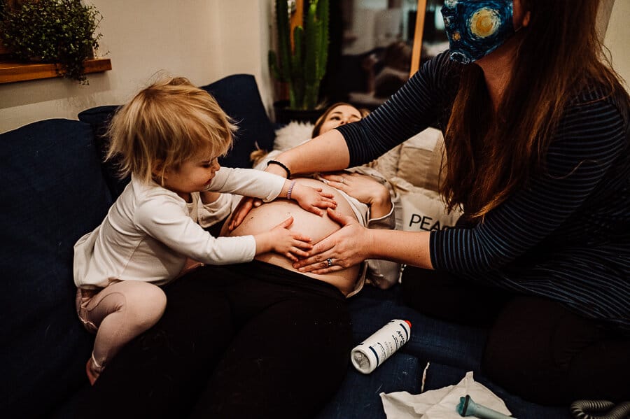 Maine-birth-photographer-midwife-doula-homebirth-5.jpg