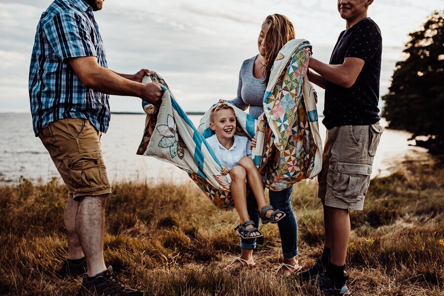 Maine Family Photography Summer Outfit Coast -15.jpg