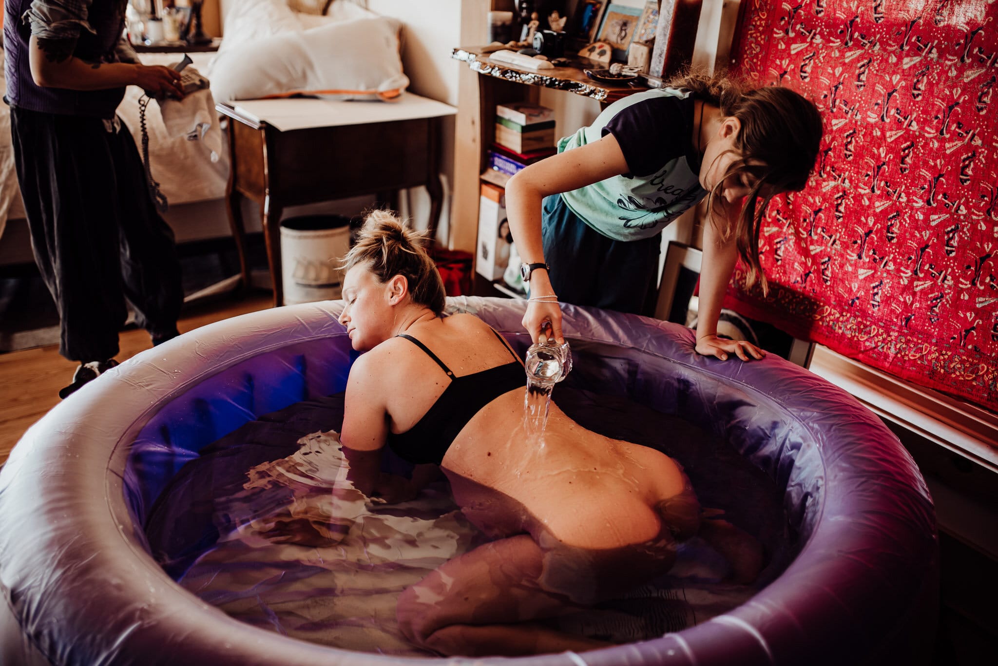 At home water bath tub birth labor delivery midwife baby story-12.jpg
