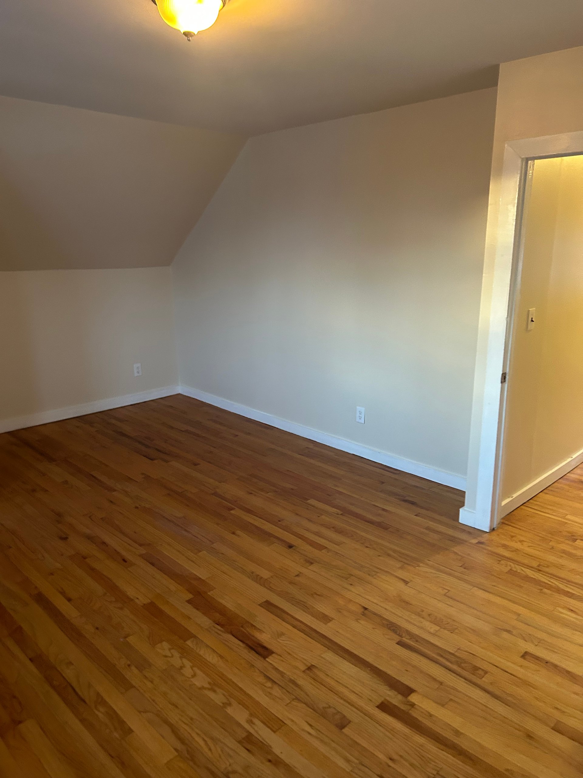 3 Bed 1 Bath Apartment