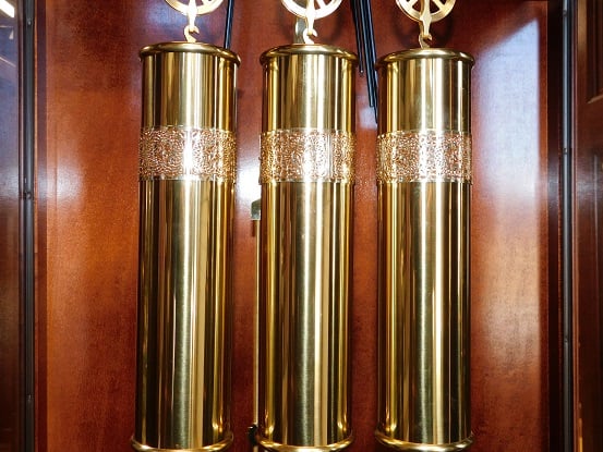 Howard Miller 610-868“Miles” - Clocks by Christopher