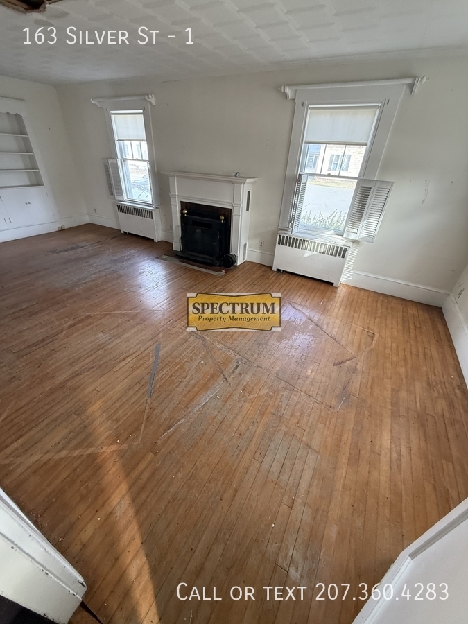 Commercial For Lease – 163 Silver St – 4,282 SF