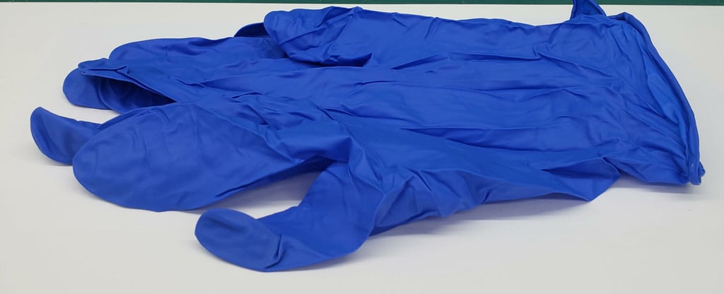 Extra Nitrile Gloves