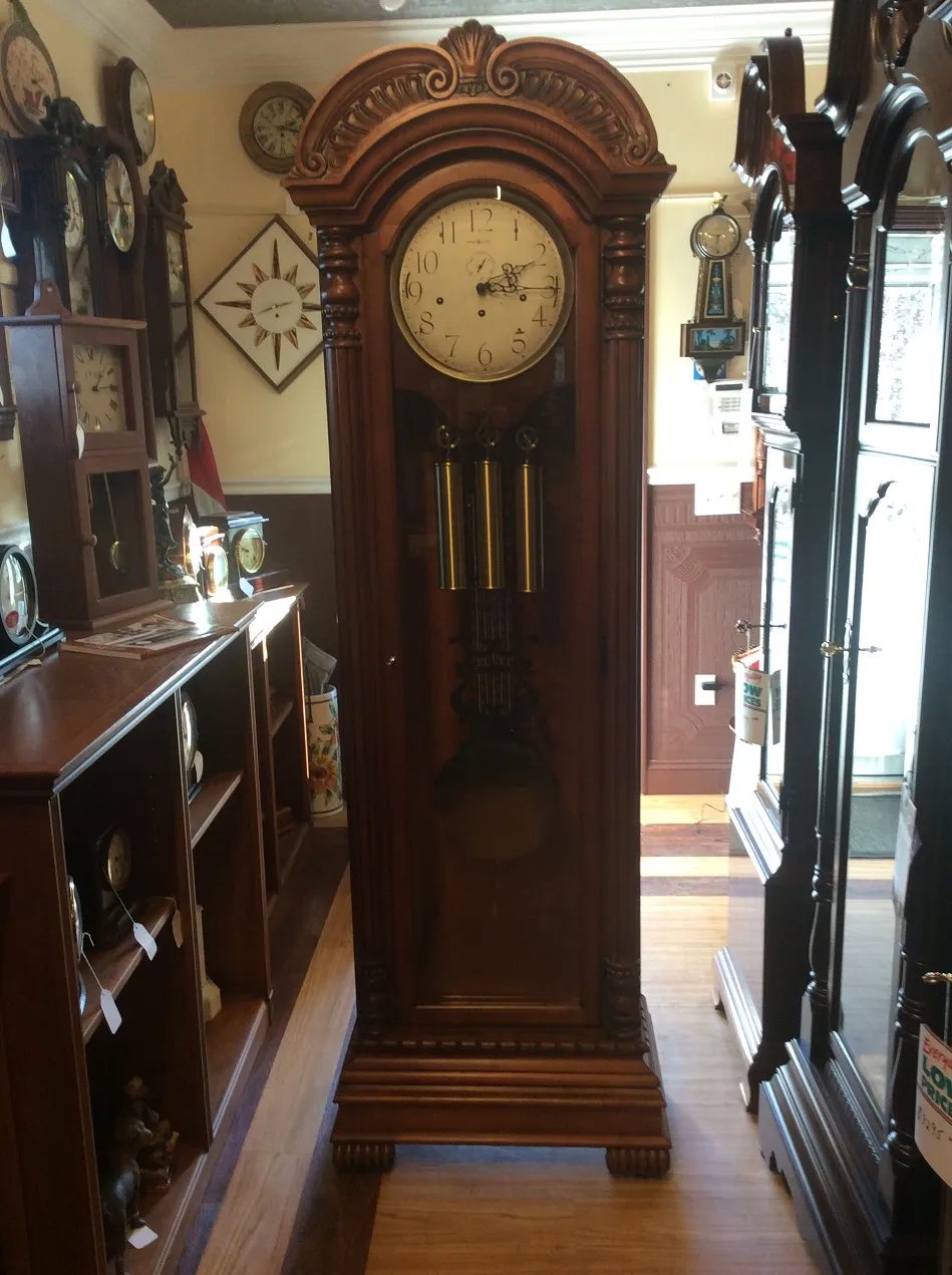 Howard Miller 610-838 SOLD - Clocks by Christopher