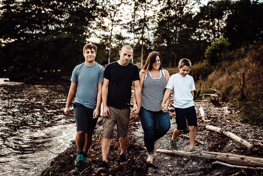 Maine Family Photography Summer Outfit Coast -19.jpg