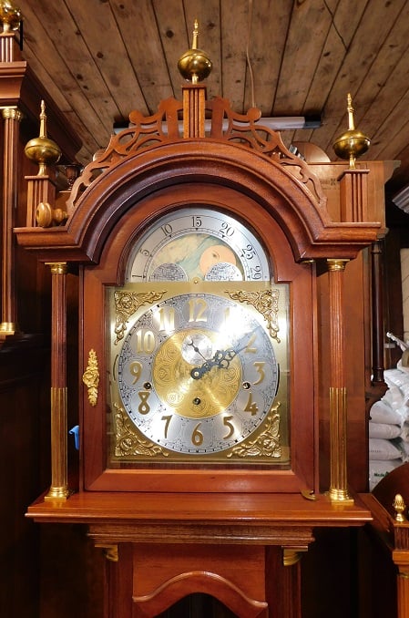 James Campbell Roxbury style Grandfather Clock. - Clocks by