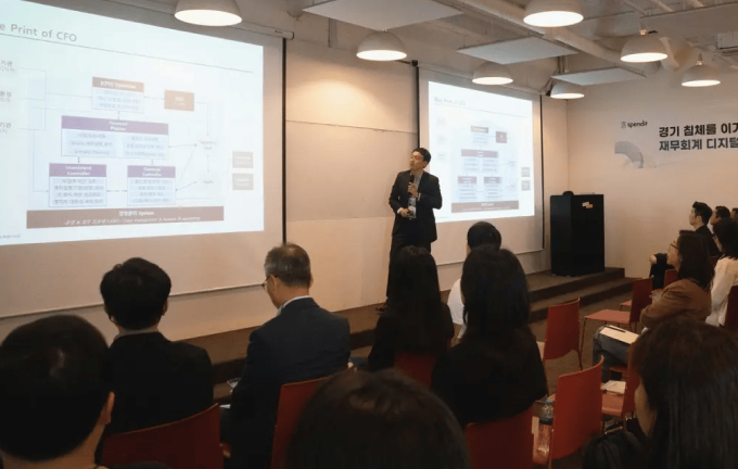 curriculum cover image