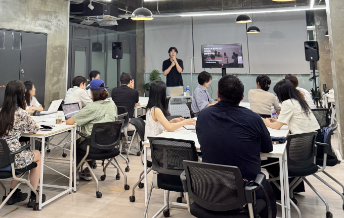 curriculum cover image