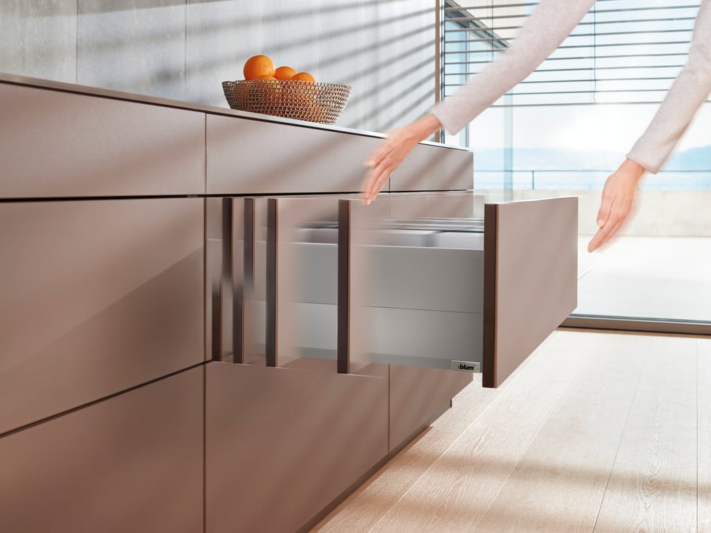 TIP-ON BLUMOTION bei Beat Bucher AG