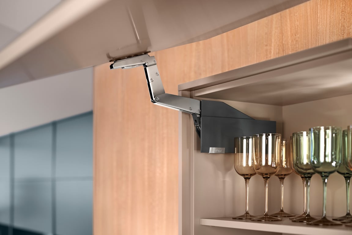 AVENTOS HS top bei Beat Bucher AG