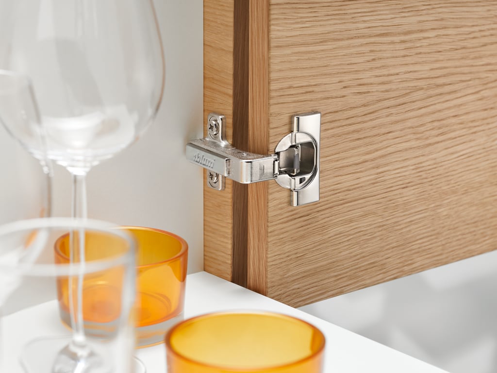 Scharniersysteme bei Beat Bucher AG