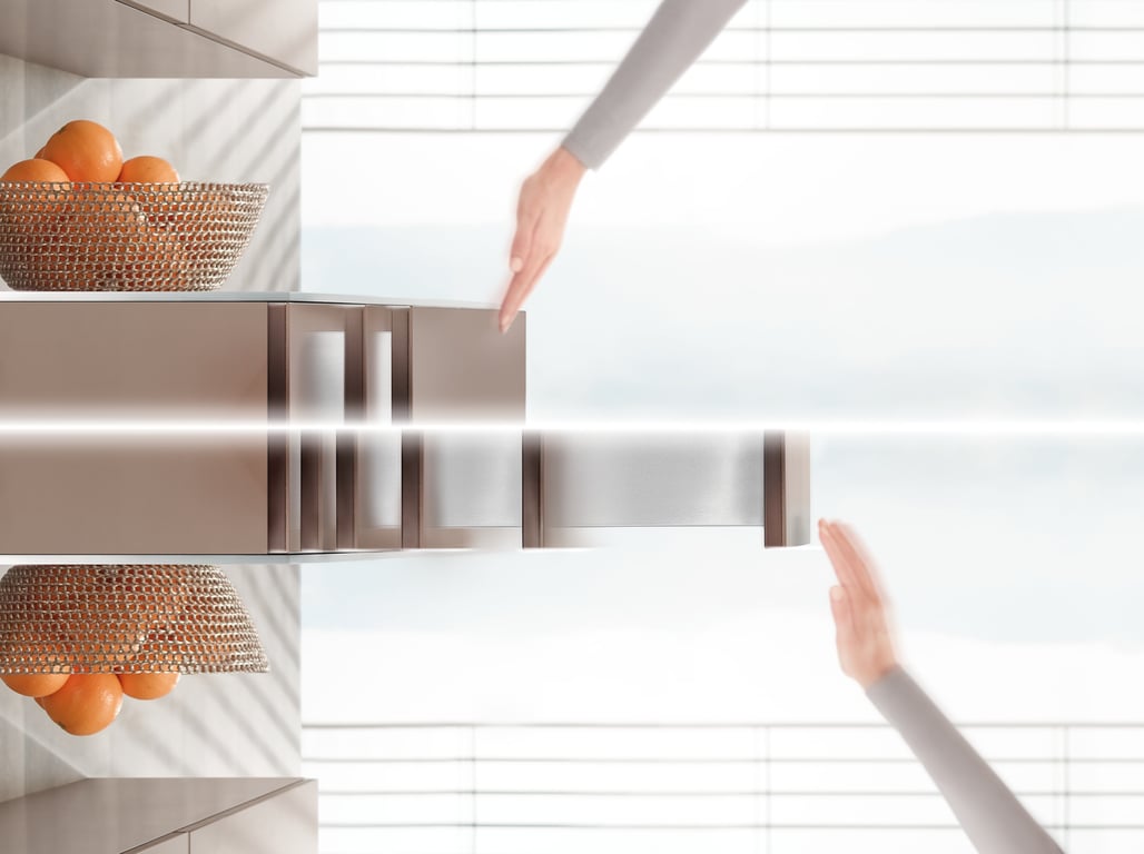 TIP-ON BLUMOTION für Führungssysteme bei Beat Bucher AG