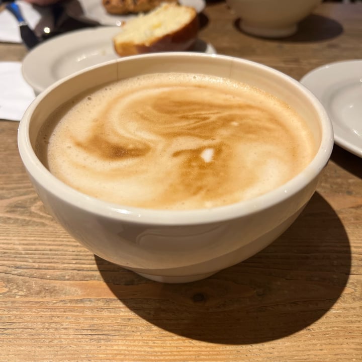 Le Pain Quotidien Oat milk Latte Reviews abillion