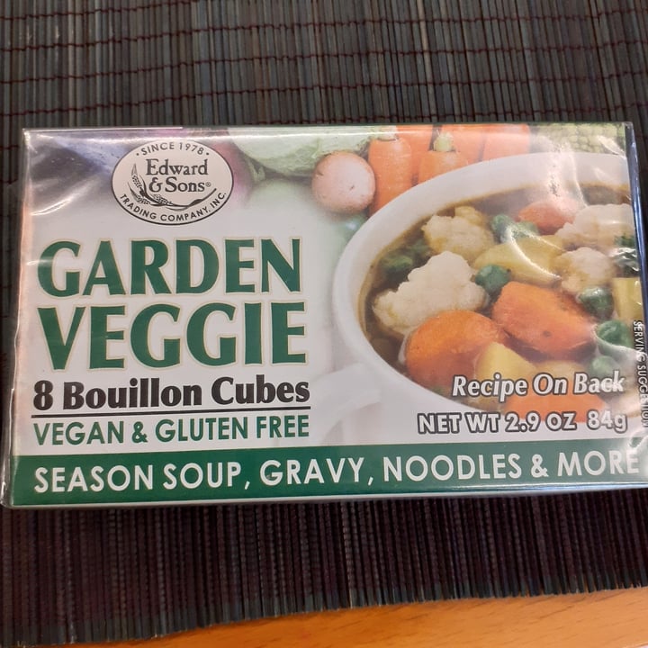 Edward & Sons Edward & Sons NotChick'n NotBeef Bouillon Cubes Review