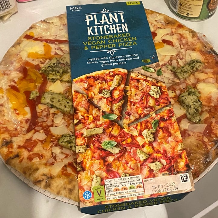 Plant Kitchen (M&S) STONEBAKED VEGAN CHICKEN & PEPPER PIZZA Reviews
