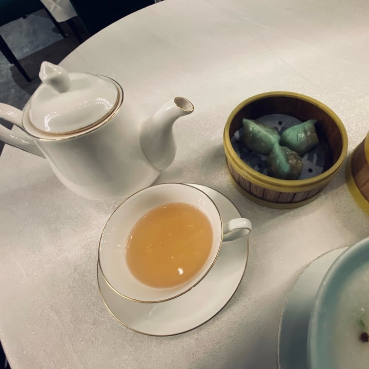Crystal Jade Palace Restaurant Orchard, Singapore Sau May Tea Review