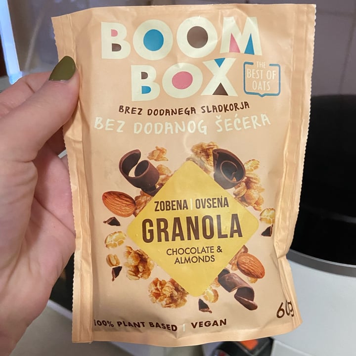 BOOM BOX Granola Chocolate & Almonds Review abillion