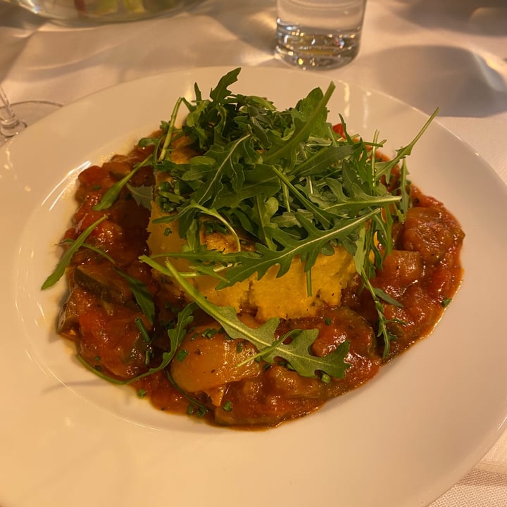 Schwarz Hirsch - finest Catering Penzing, Wien, Austria Polenta auf ...