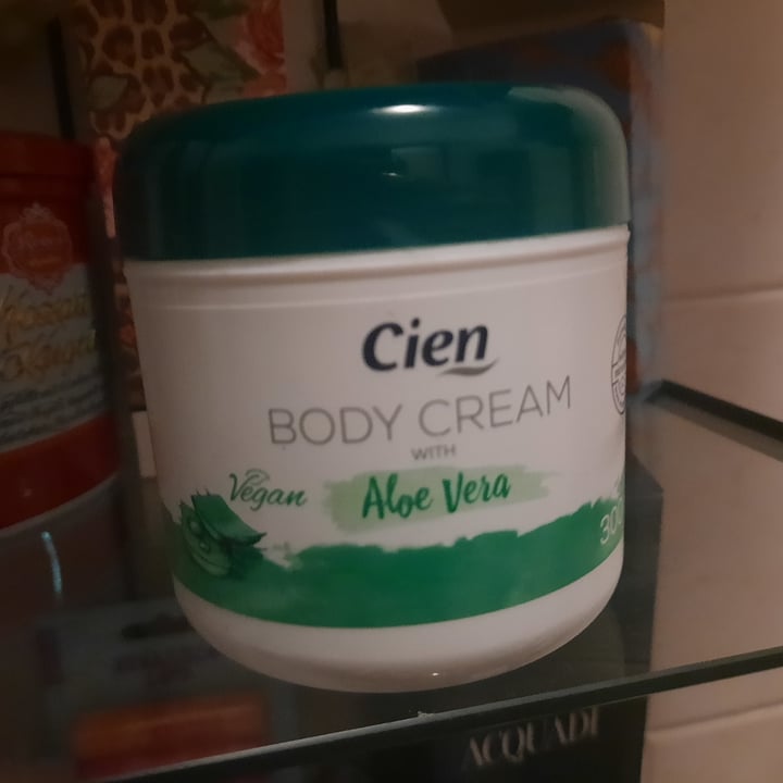Cien body cream with aloe vera Review abillion
