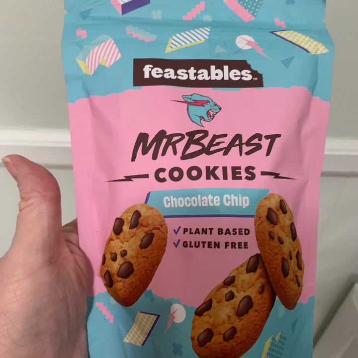 Feastables MrBeast Cookies Chocolate Chip Review | abillion
