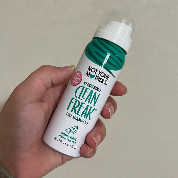 Not Your Mother's Clean Freak Refreshing Dry Shampoo Review abillion