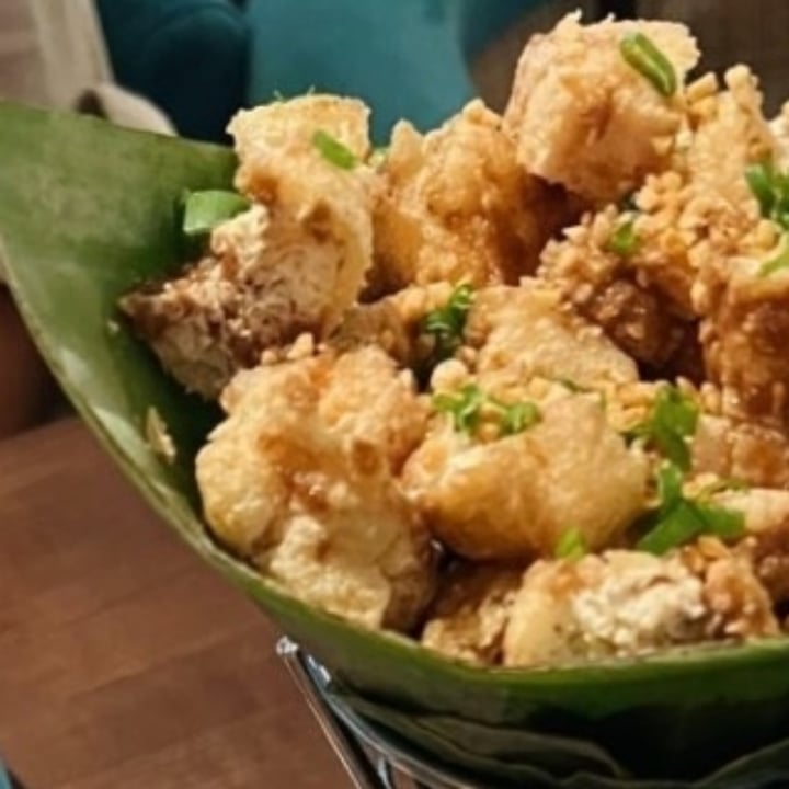Barkada Central, Hong Kong Adobo Popcorn Tofu Review abillion