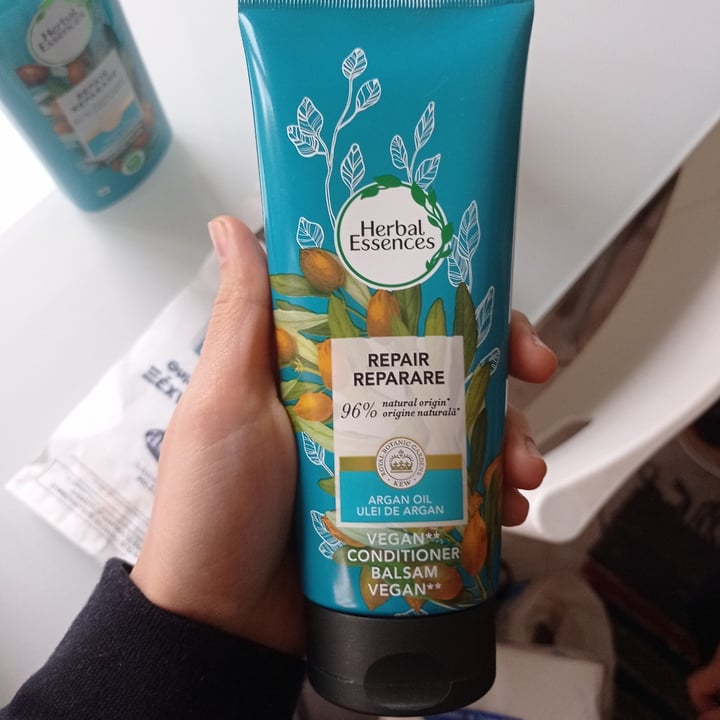 Herbal Essences Repair Argan Oil Conditioner Review abillion