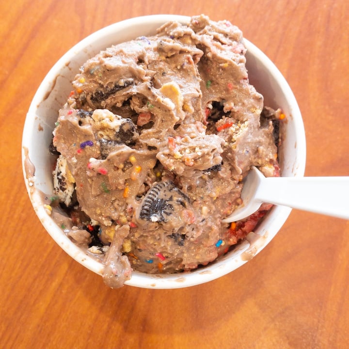 Cold Stone Creamery Silk Chocolate Almondmilk icecream Reviews abillion