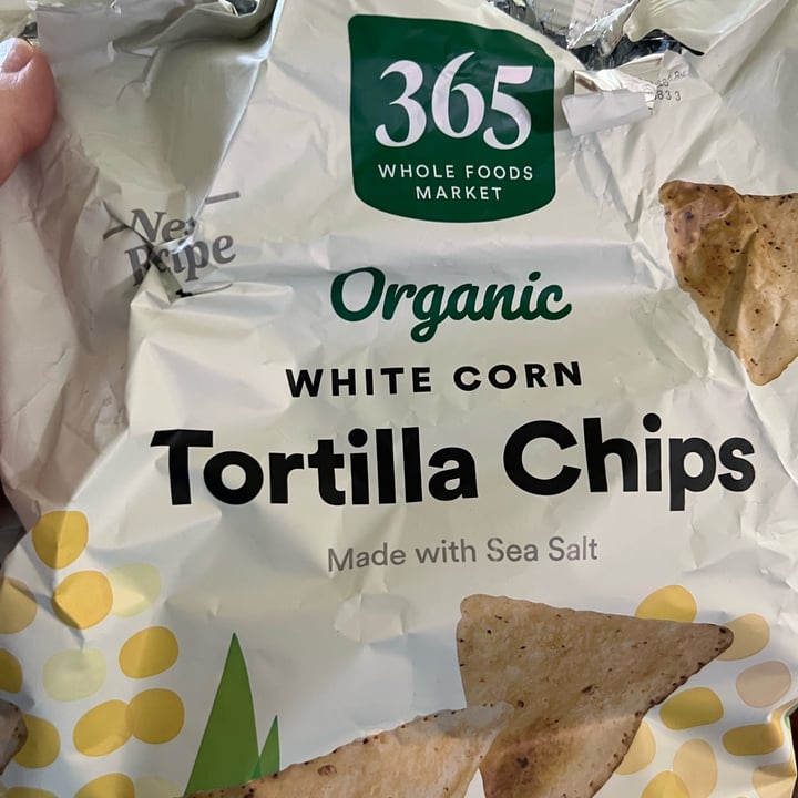 365 Whole Foods Market organic white corn tortilla chips with sea salt