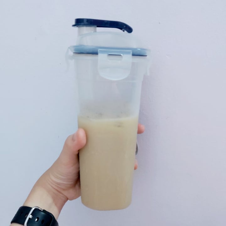 photo of LiHO 里喝 Da Hong Pao Tea Oat Latte shared by @herbimetal on  21 Apr 2023 - review