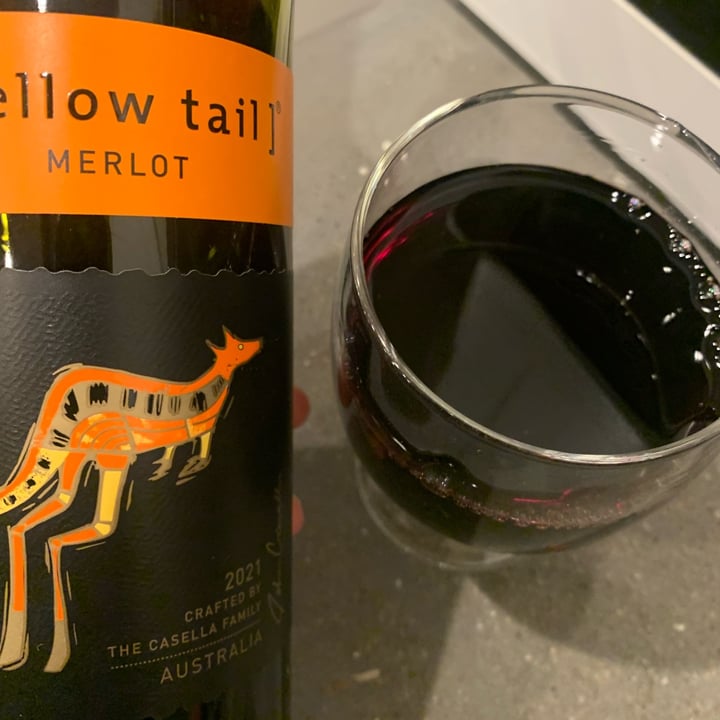Yellow Tail Merlot Review abillion