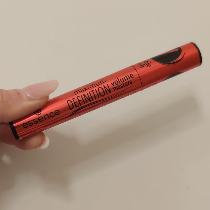 Essence Maximum definition volume mascara Review abillion