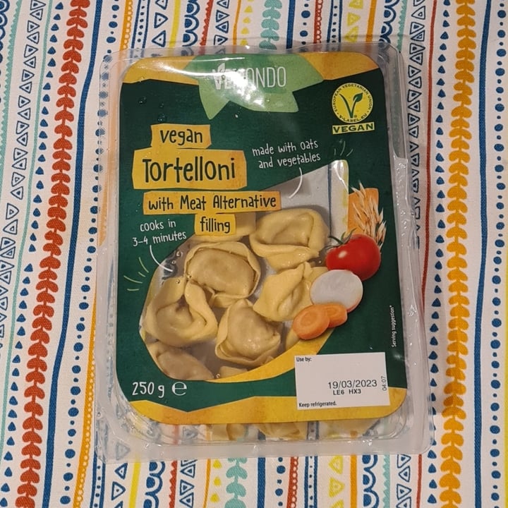 Vemondo vegan tortelloni with meat alternative filling Review abillion