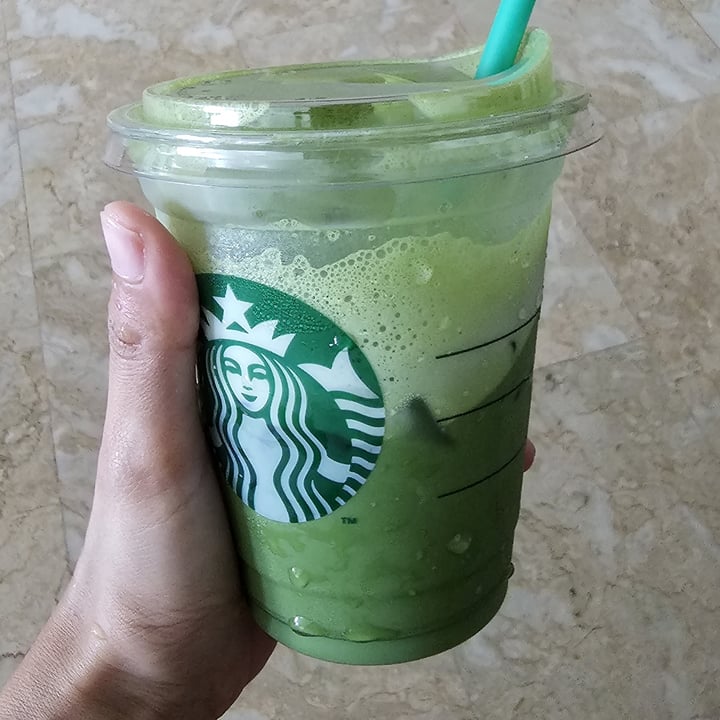 Starbucks Jurong East, Singapore Iced Soymilk Pure Matcha Latte Review