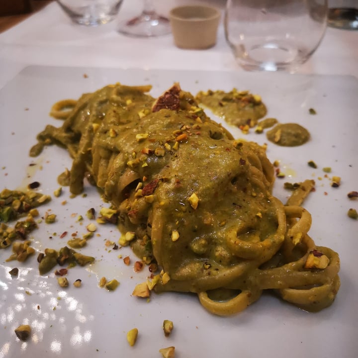 Pesto di Pistacchio Trani, Italy Pasta al pesto di pistacchio Review
