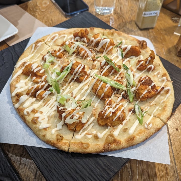 Virtuous Pie Central, Vancouver, Canada Stranger wings Review abillion