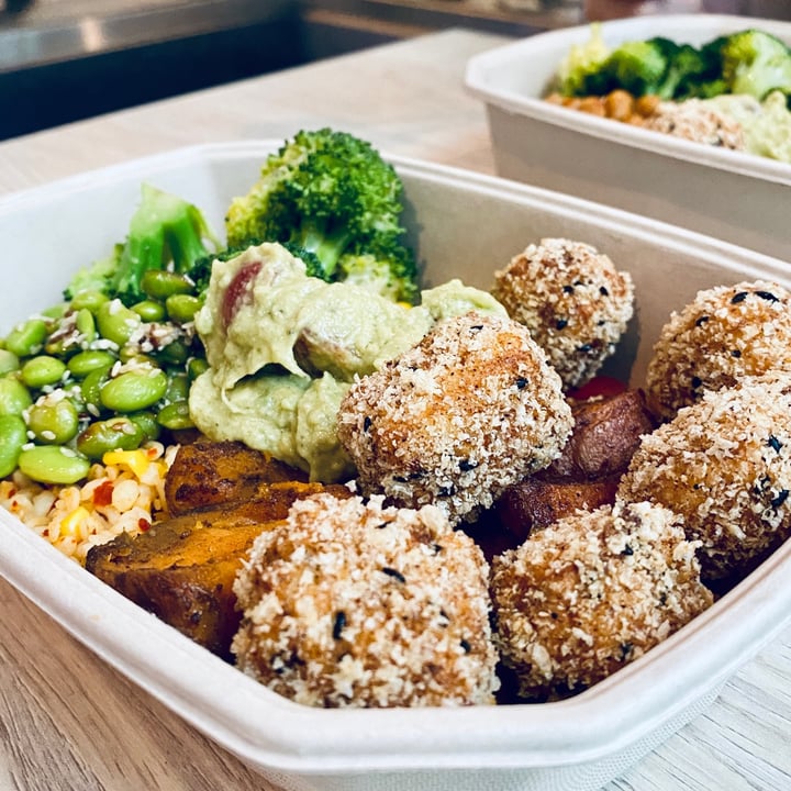 Avorush Downtown Core, Singapore Vegan Protein Bowl Review abillion