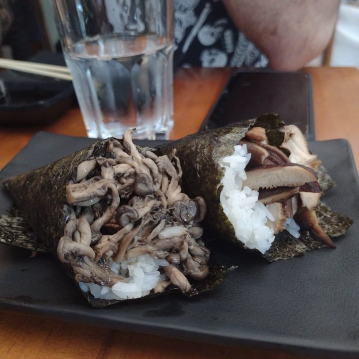 Sushimar Vegano Jardins, Brazil temaki de shimeji Review abillion