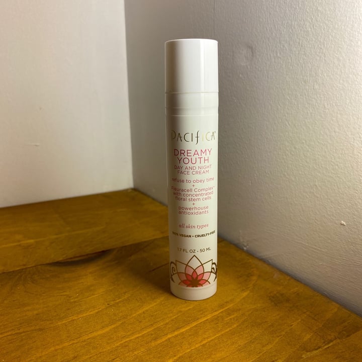 pacifica-dreamy-youth-day-and-night-face-cream-review-abillion