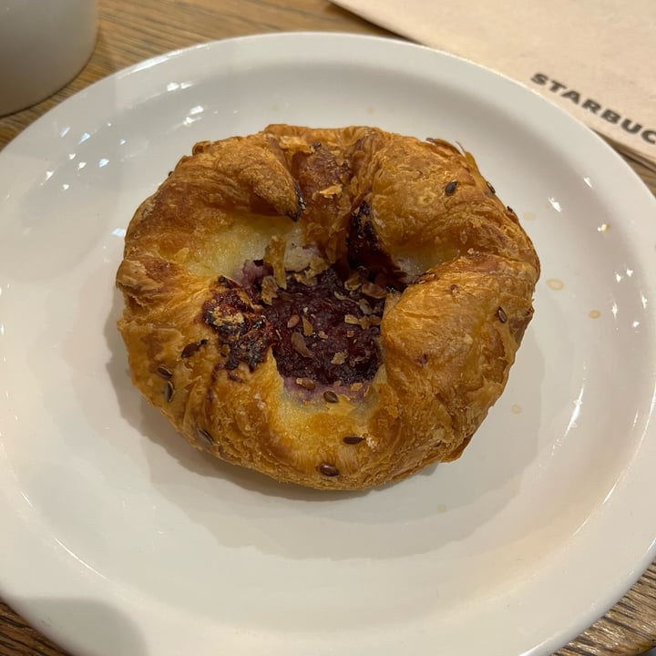 Starbucks Cherry Crown Pastry Review abillion