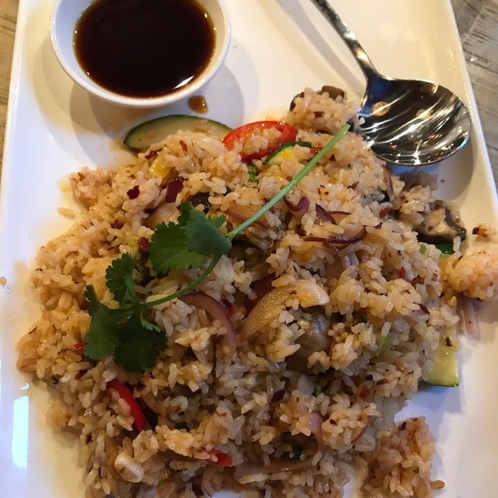 Pho Oxford Wok fried rice : cơm chiên shiitake & Thai basil Reviews |  abillion