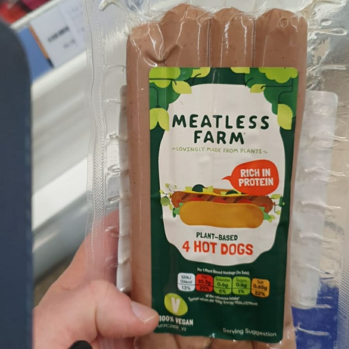 Meatless Farm PlantBased 4 Hot Dogs Review abillion