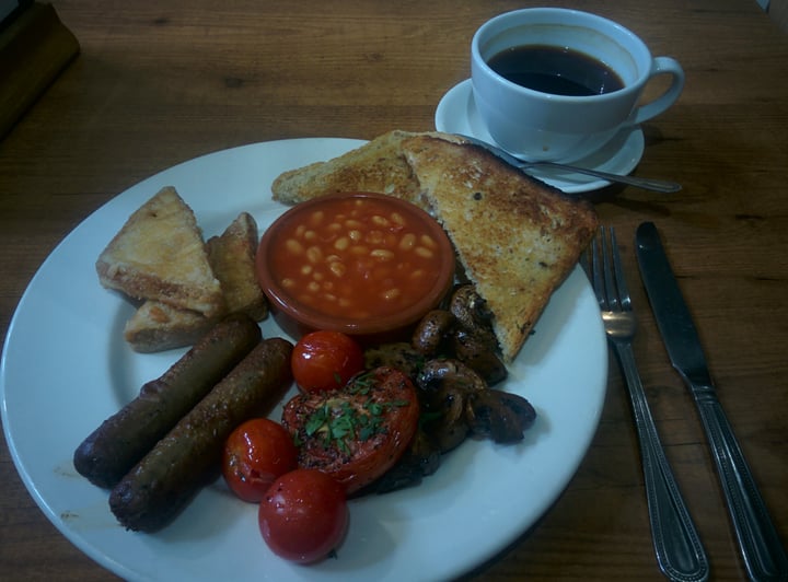 The Eighth Day Cafe United Kingdom Traditional British Breakfast Review